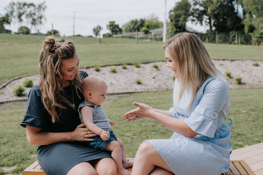 5 Tips for Stress-Free Pumping While Out & About