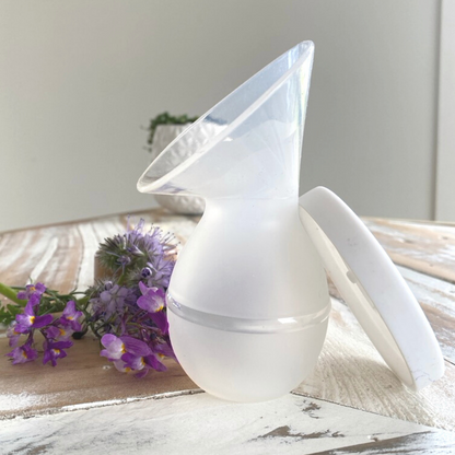 Manual Silicone Breast Pump With Leak Proof Lid and Carry Bag