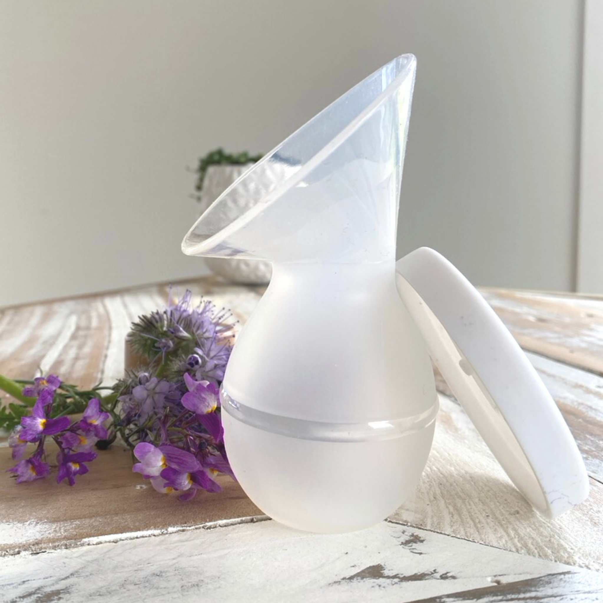 Milkbar Insulated Breast Pump Tote Bag