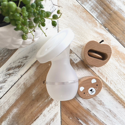 Manual Silicone Breast Pump With Leak Proof Lid and Carry Bag