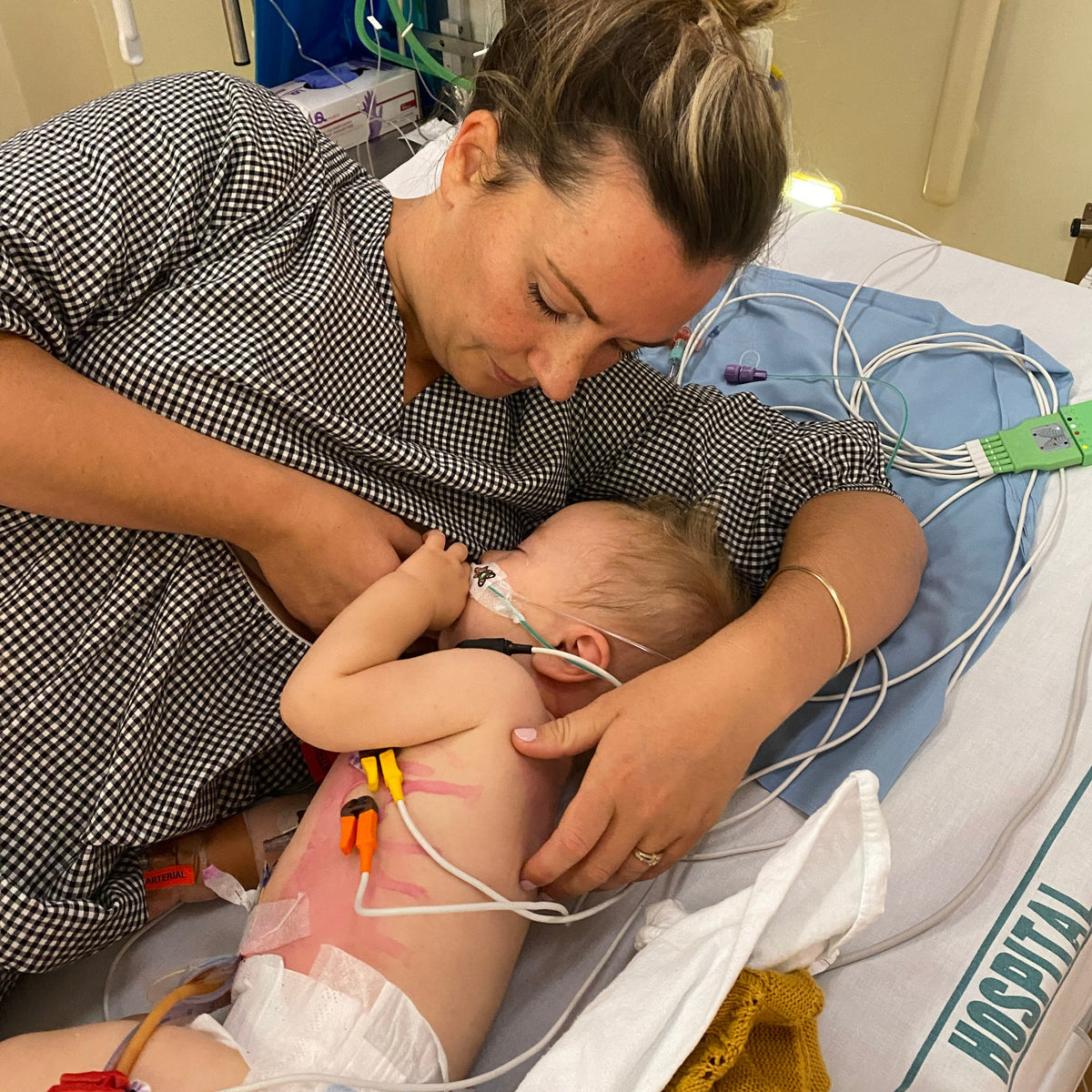 A Mother&#39;s Guide to Breastfeeding E-Book